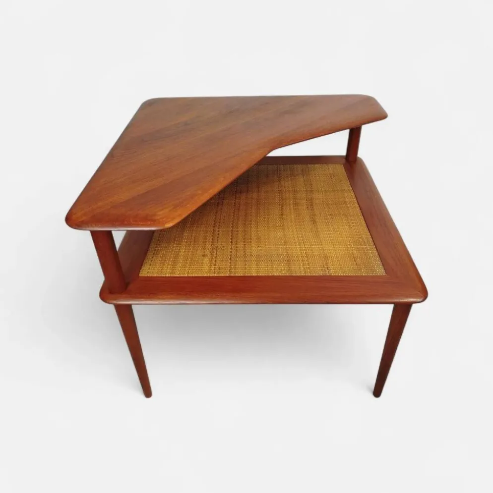 Table basse Minerva Hvidt & Orla, teck, France & Son, années 60