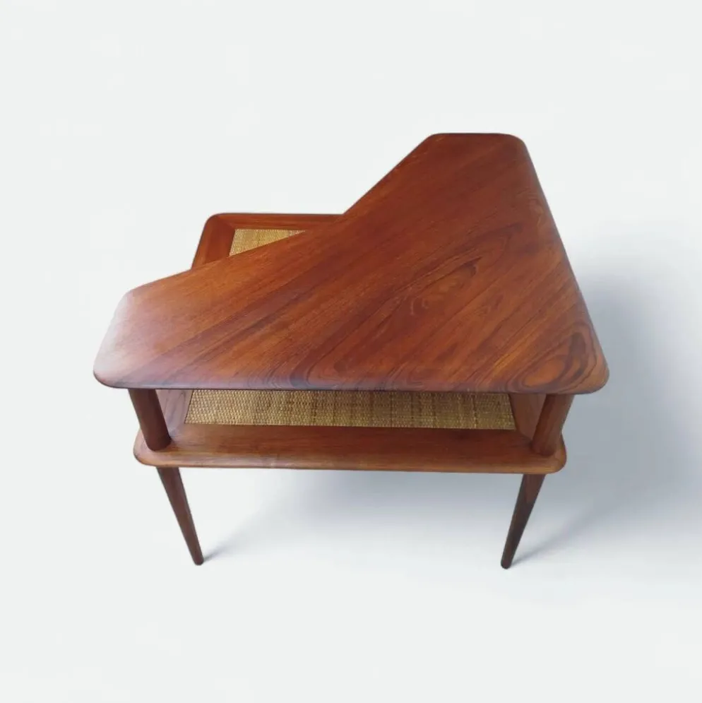 Table basse Minerva Hvidt & Orla, teck, France & Son, années 60