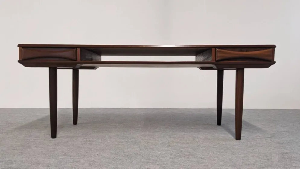 Table basse moderniste en teck de Arne Vodder pour Dyrlund, Danemark 1960