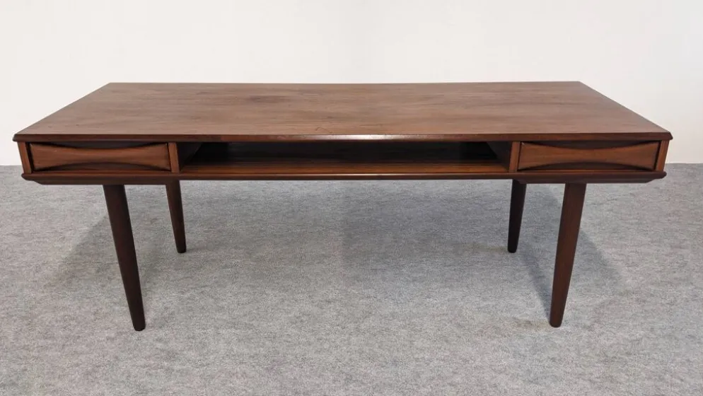 Table basse moderniste en teck de Arne Vodder pour Dyrlund, Danemark 1960
