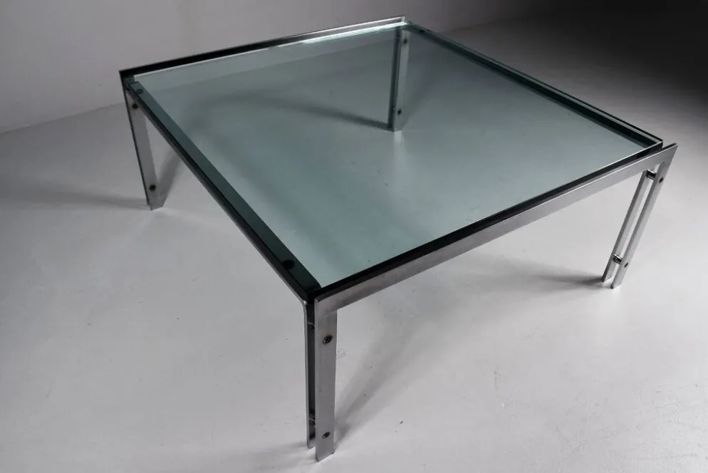 Table basse modèle M1 - Conçue par Hank Kwint pour Metaform