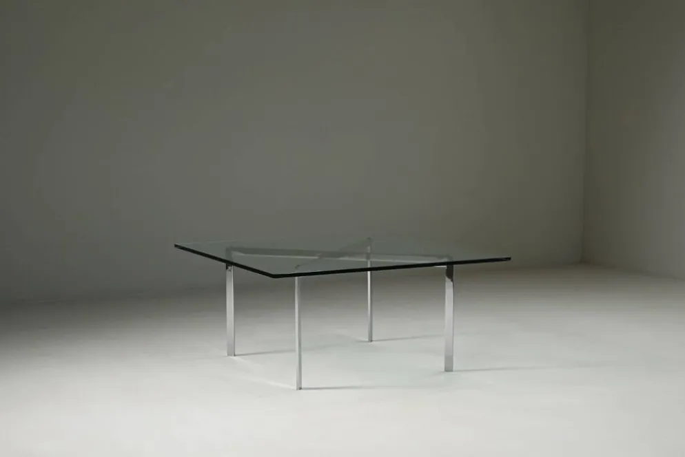 Table basse Original Barcelona par Ludwig Mies van der Rohe pour Knoll, 1920