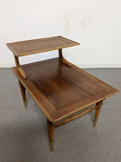Table basse ou d'appoint moderniste par Lane Furniture, USA vers 1950