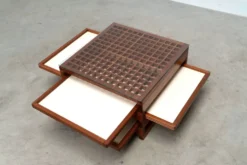 Table basse par Bernard Vuarnesson