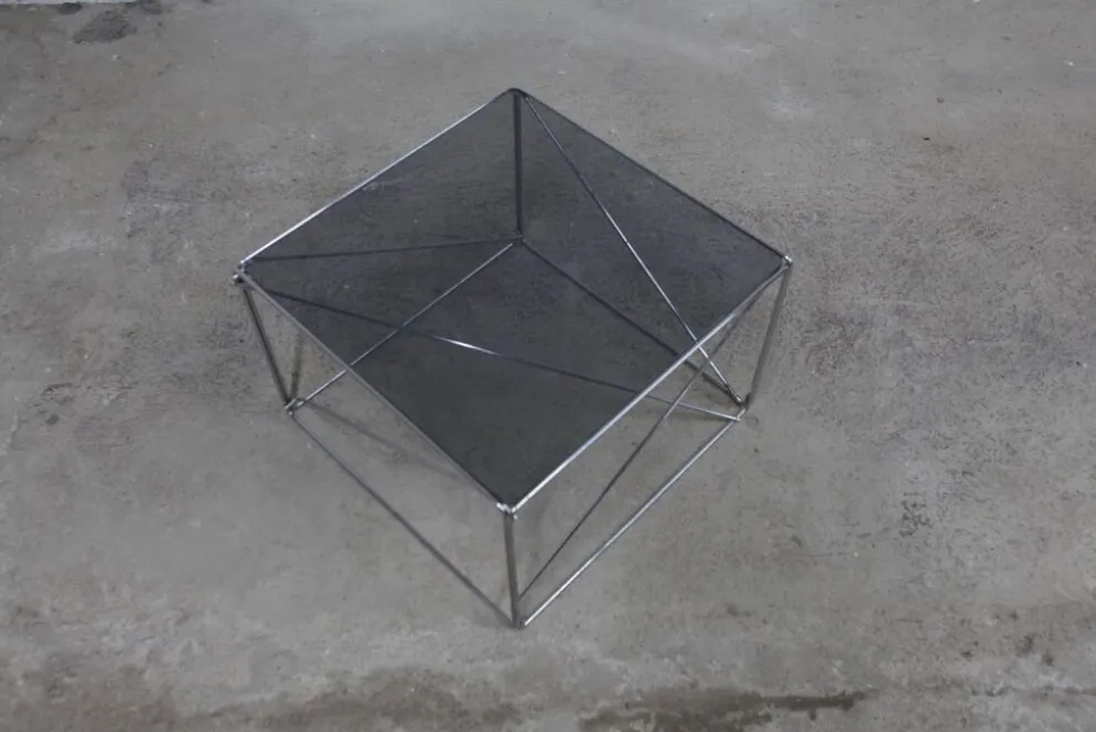 Table basse par max Sauze collection Isocèle 1970 plateau verr