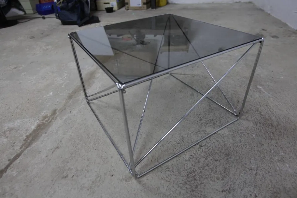 Table basse par max Sauze collection Isocèle 1970 plateau verr