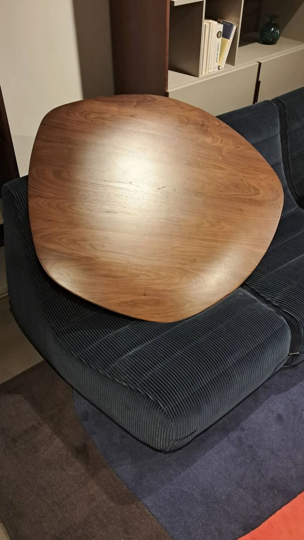Table basse pebble de chez ligne roset