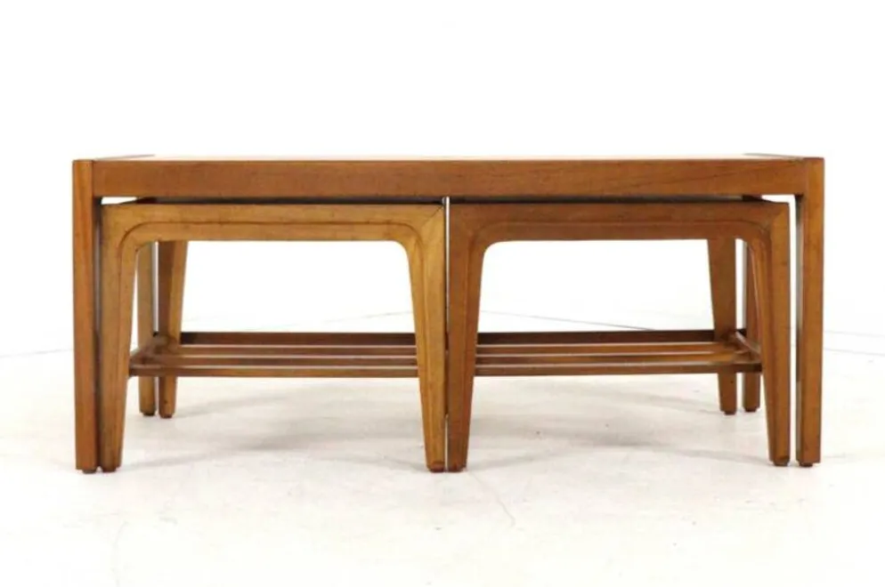 Table basse Remploy + tables d'appoint
