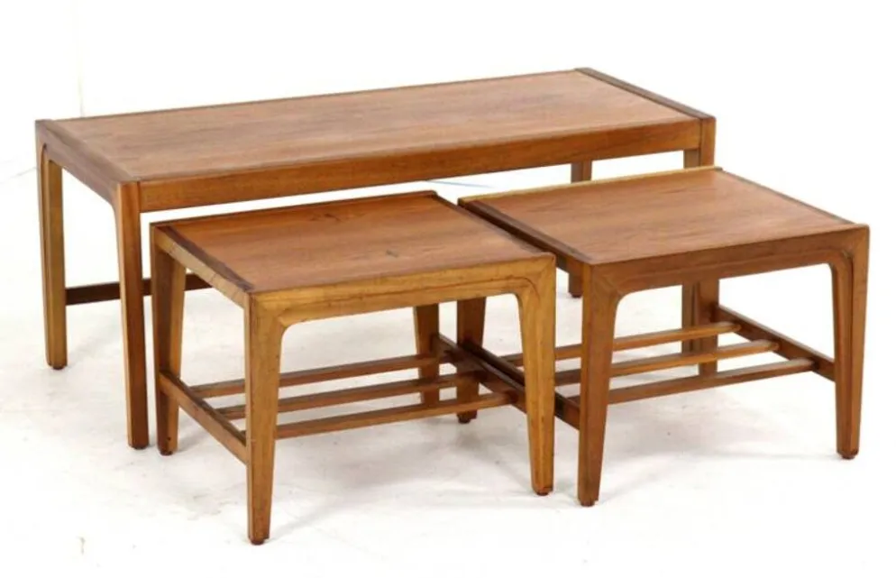 Table basse Remploy + tables d'appoint