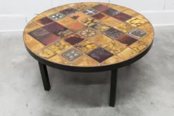 Table basse ronde céramique de Jean Gregorieff