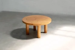 Table basse ronde en bois d'orme massif, France, années 1970