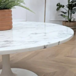 Table basse ronde en marbre vintage