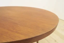 Table basse ronde en teck, années 1960