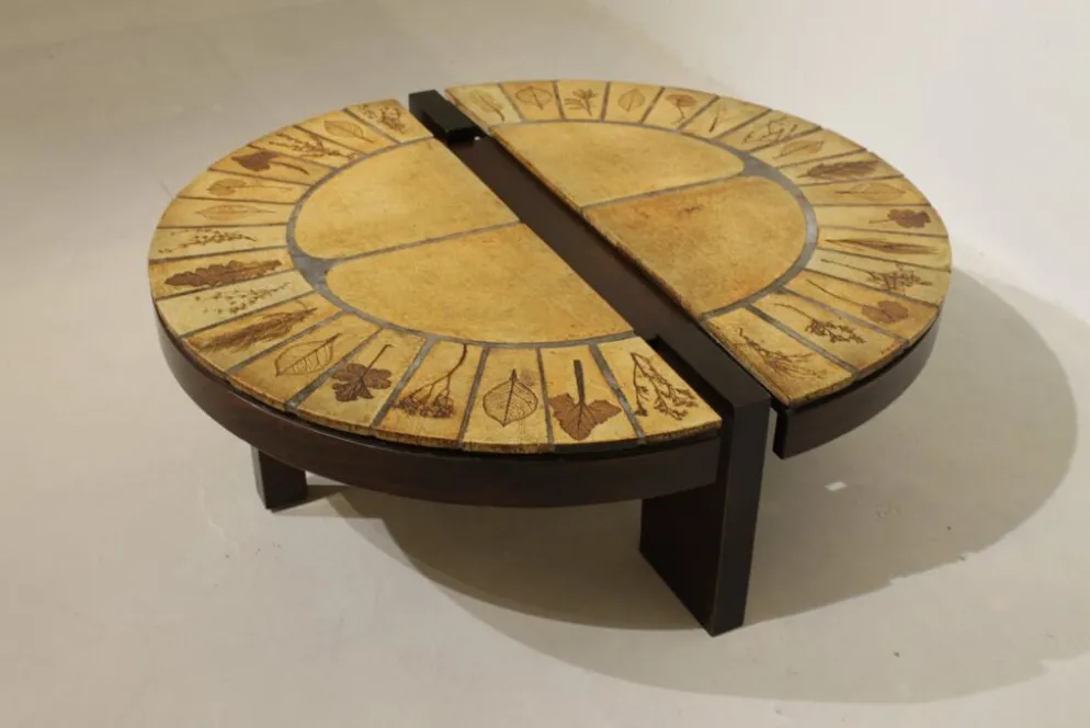Table basse ronde herbier Roger Capron, Vallauris - céramique et structure en bois