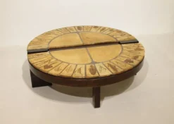 Table basse ronde herbier Roger Capron, Vallauris - céramique et structure en bois