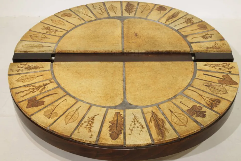 Table basse ronde herbier Roger Capron, Vallauris - céramique et structure en bois
