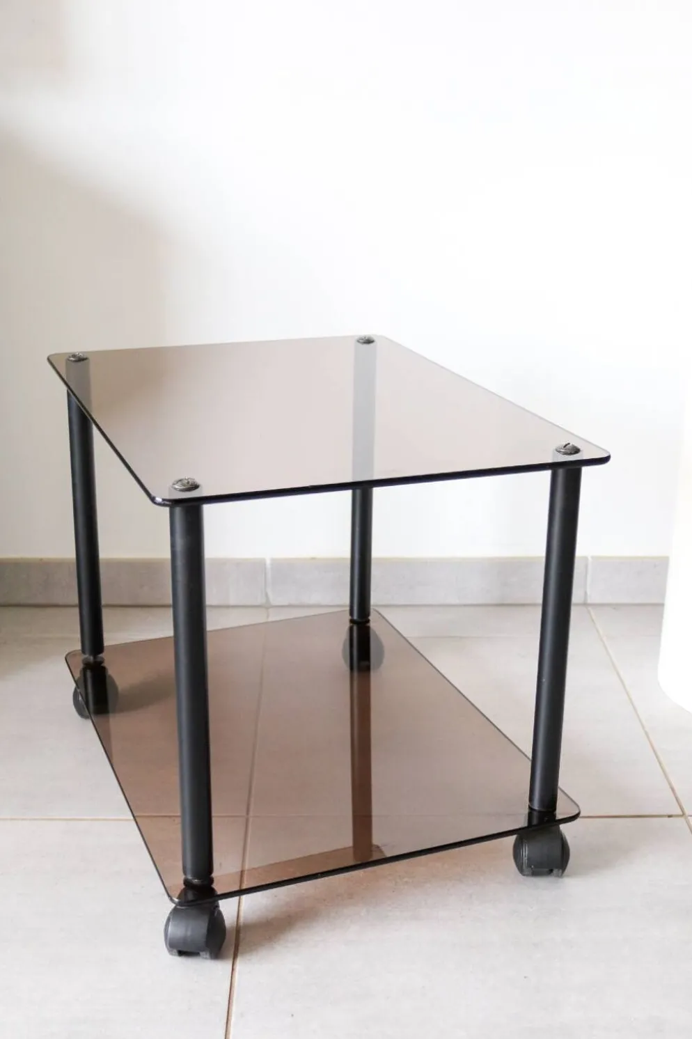 Table basse à roulette en verre trempé erard