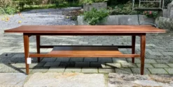 Table basse scandinave en teck avec double plateau