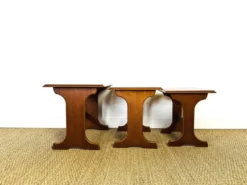 Table basse scandinave gigogne en teck 1960