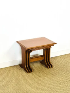 Table basse scandinave gigogne en teck 1960