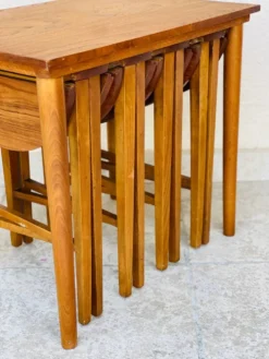 Table basse scandinave vintage en teck 1960