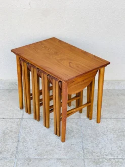 Table basse scandinave vintage en teck 1960