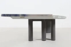 Table basse sculpturale en marbre et pierre par Pia Manu, années 1970