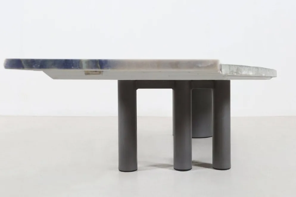 Table basse sculpturale en marbre et pierre par Pia Manu, années 1970