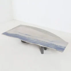 Table basse sculpturale en marbre et pierre par Pia Manu, années 1970