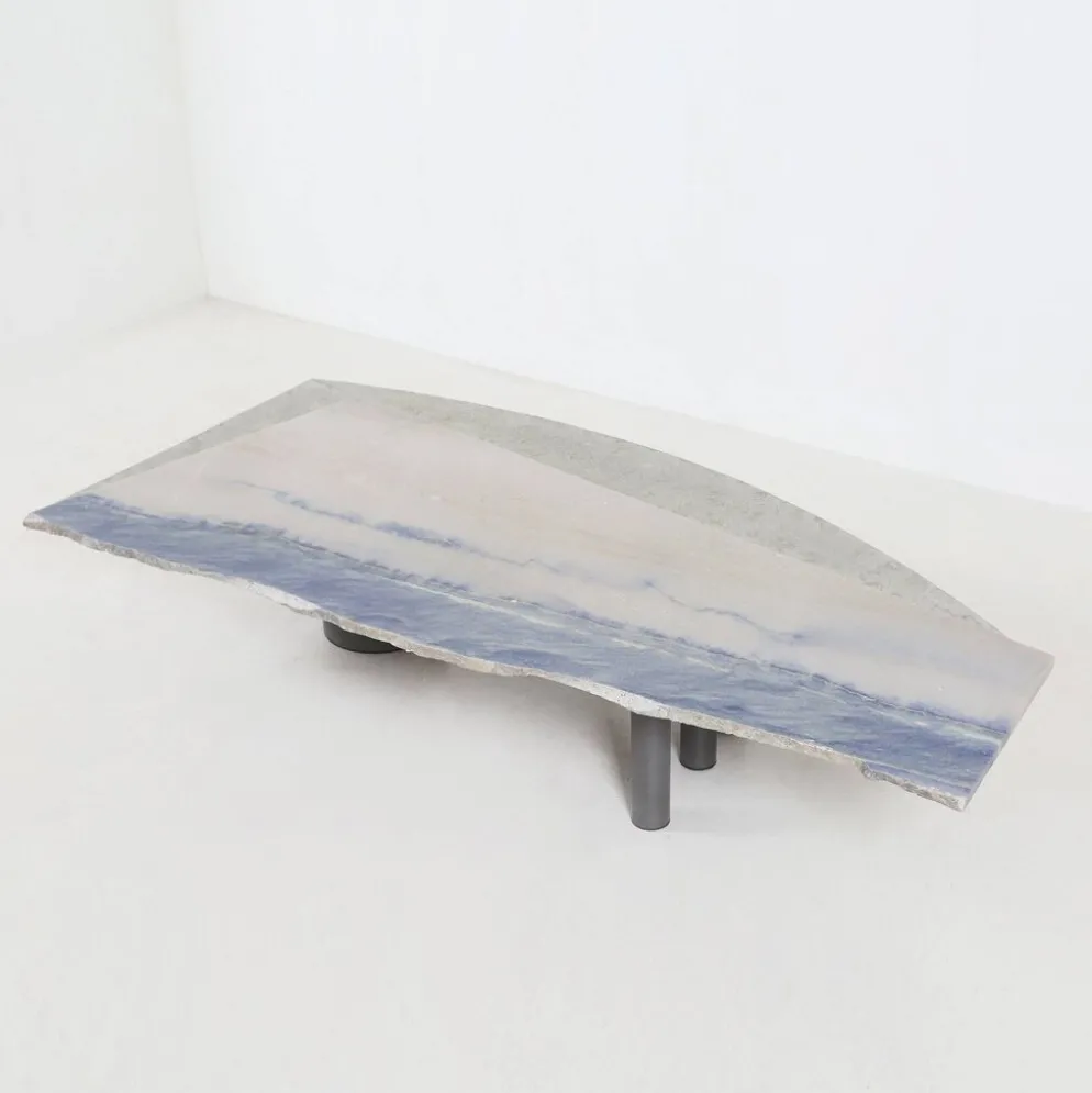 Table basse sculpturale en marbre et pierre par Pia Manu, années 1970