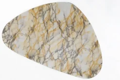 Table basse tripode moderne du milieu du siècle avec plateau en marbre, années 1960