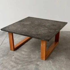 Table basse vintage en ardoise belge et chêne, années 1970