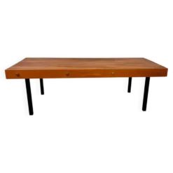 Table basse vintage en bois à lattes et en acier dans le style de Charlotte Perriand, années 1960.