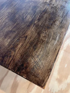 Table basse vintage en chêne surdimensionnée avec deux tiroirs