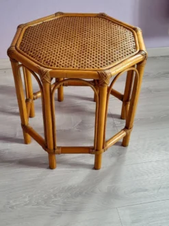 Table basse vintage en rotin