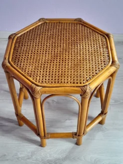 Table basse vintage en rotin