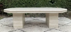 Table basse vintage en travertin années 70