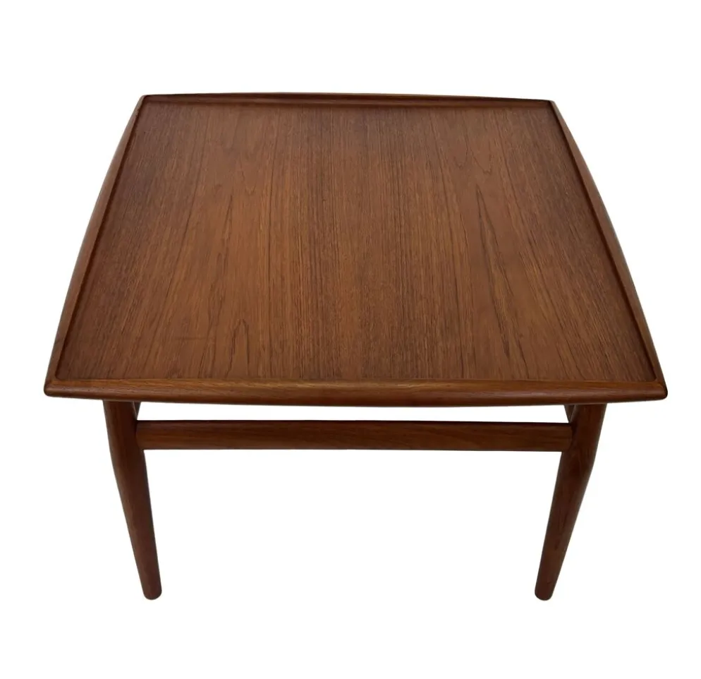 Table basse vintage Grete Jalk Teck design danois Glostrup