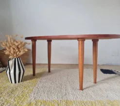 Table basse vintage plateau ovale scandinave