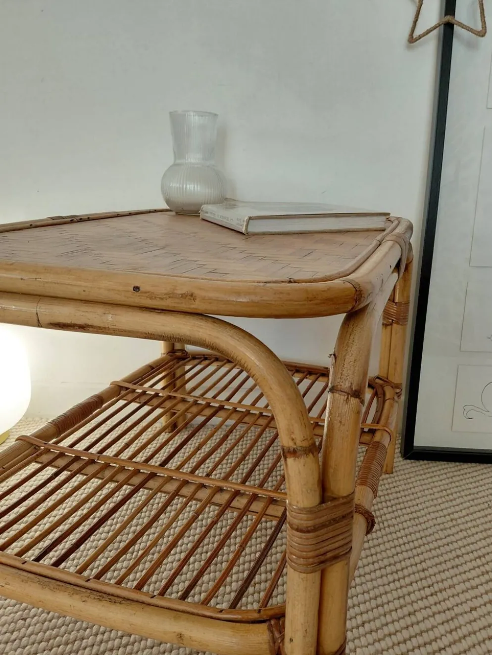 Table basse vintage rotin années 70s-lignes organiques, esprit Riviera