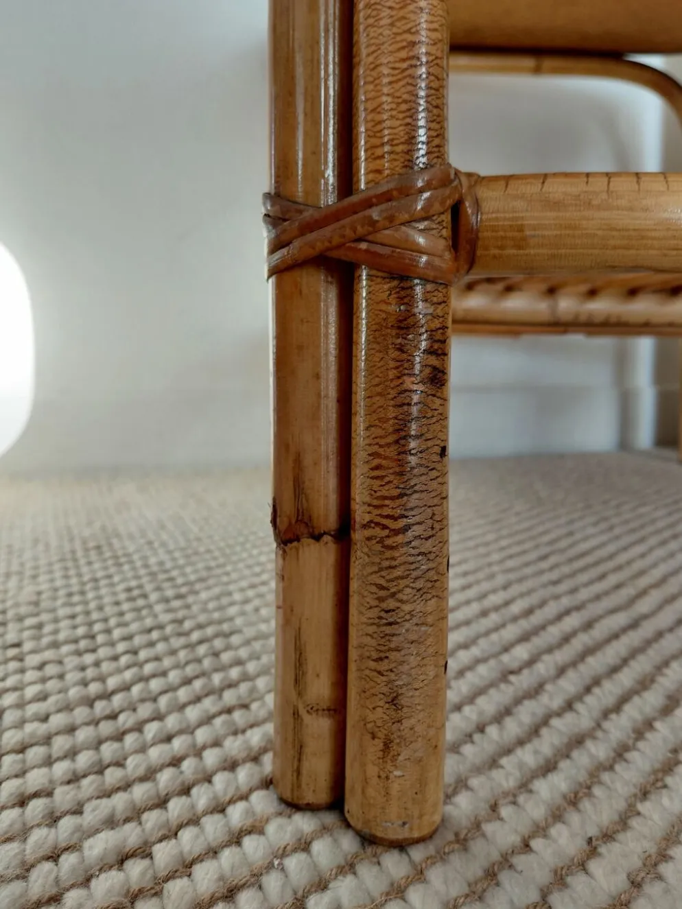 Table basse vintage rotin années 70s-lignes organiques, esprit Riviera