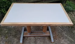 Table bistot année 50