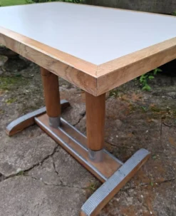 Table bistot année 50