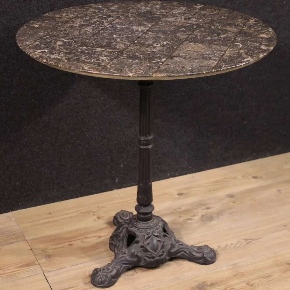 Table bistro en fer français du 20e siècle avec plateau en marbre