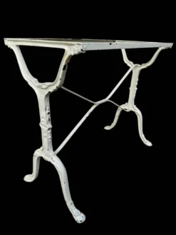 Table bistro Parisenne en fonte et marbre gris 1900