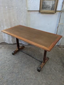 Table bistrot
