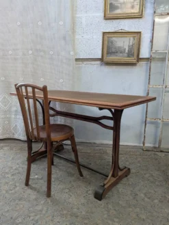 Table bistrot
