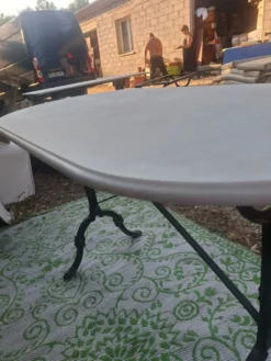 Table bistrot