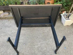 Table bistrot