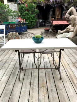 Table bistrot